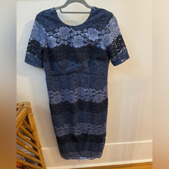A Pea in the Pod Dresses & Skirts - Navy blue lace maternity dress